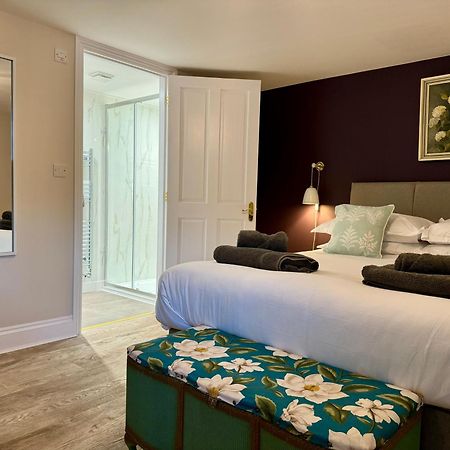 Holyland House - Greenacres Estates Lamphey Ngoại thất bức ảnh